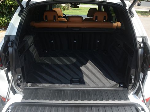 Used 2026 BMW X5 xDrive40i w/ Climate Comfort Package AWD/4WD image 25