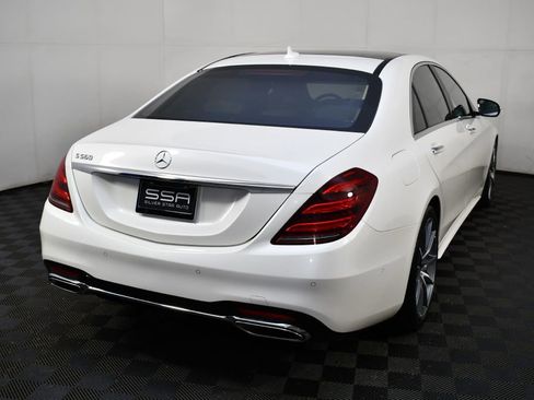 Used 2018 Mercedes-Benz S 560 Sedan image 7