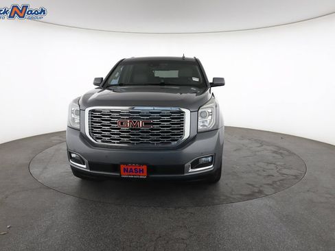 Used 2020 GMC Yukon Denali RWD image 3
