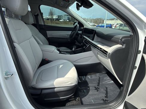 Used 2025 Hyundai Tucson SEL image 18