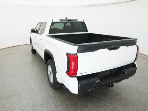New 2026 Toyota Tundra SR5 AWD/4WD image 16