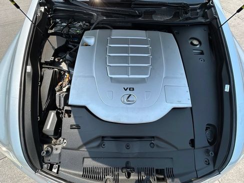 Used 2010 Lexus LS 460 AWD image 32