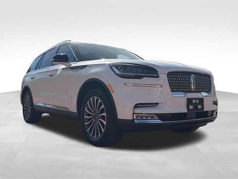 Certified 2021 Lincoln Aviator Reserve w/ Equipment Group 201A AWD/4WD image 1
