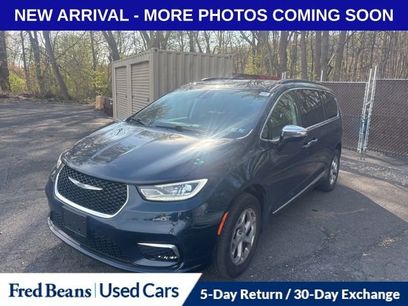 Used 2023 Chrysler Pacifica Limited