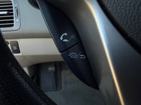 Used 2010 Acura RDX SH-AWD image 17