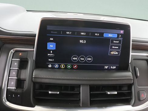 Used 2021 Chevrolet Tahoe High Country AWD/4WD image 8