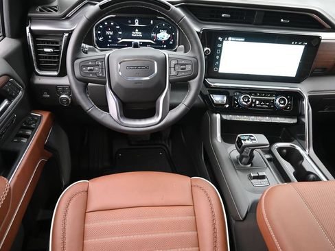 New 2026 GMC Sierra 1500 Denali Ultimate AWD/4WD image 14