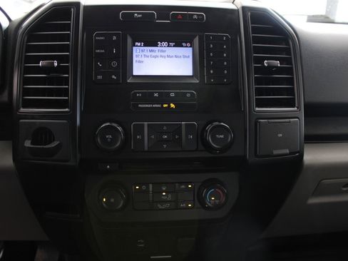 Used 2018 Ford F150 XL w/ Equipment Group 101A Mid image 14