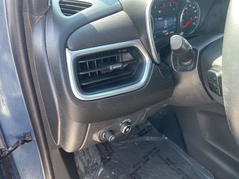 Used 2024 Chevrolet Equinox LT FWD image 7