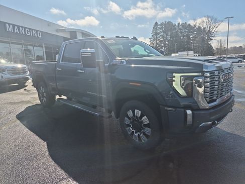 New 2026 GMC Sierra 2500 Denali w/ Denali Reserve Package AWD/4WD image 7