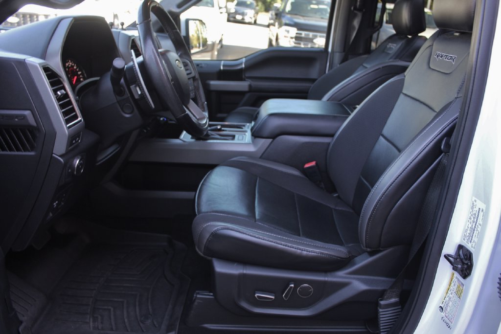 Used 2019 Ford F150 Raptor w/ Equipment Group 802A Luxury AWD/4WD image 30