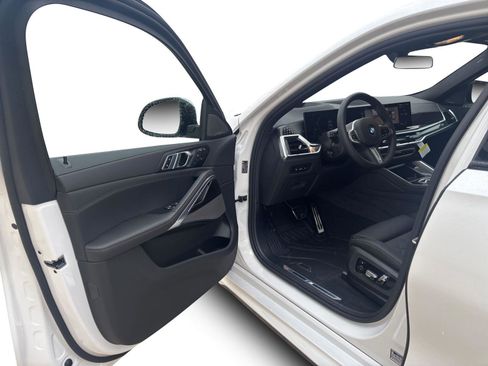 Used 2026 BMW X6 xDrive40i image 19