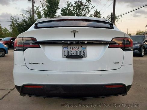 Used 2017 Tesla Model X image 21