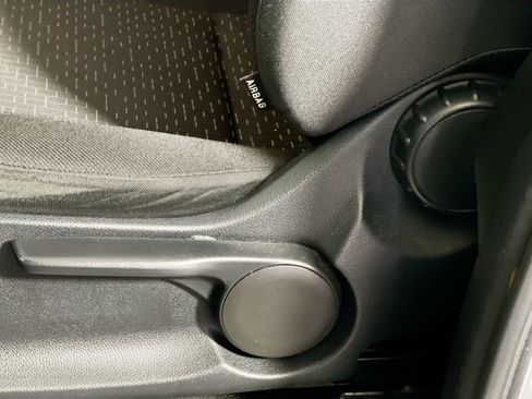 Used 2023 Mercedes-Benz Metris image 15