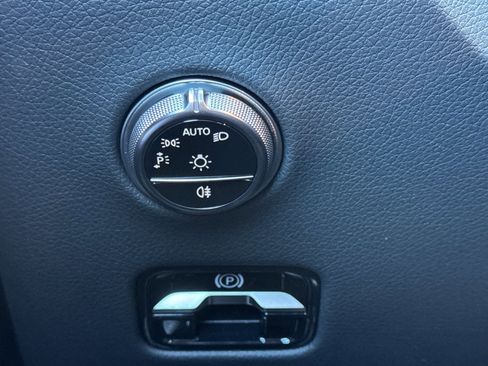 New 2026 Mercedes-Benz GLC 43 AMG 4MATIC Coupe image 29