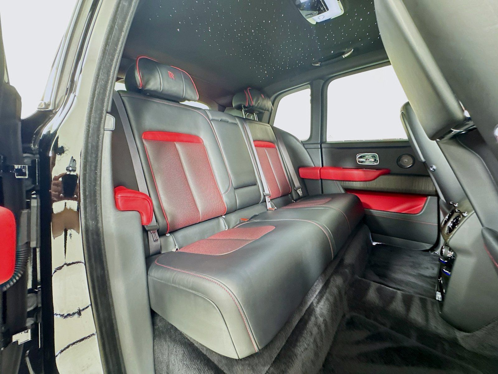 Certified 2026 Rolls-Royce Cullinan w/ Cullinan Package AWD/4WD image 27