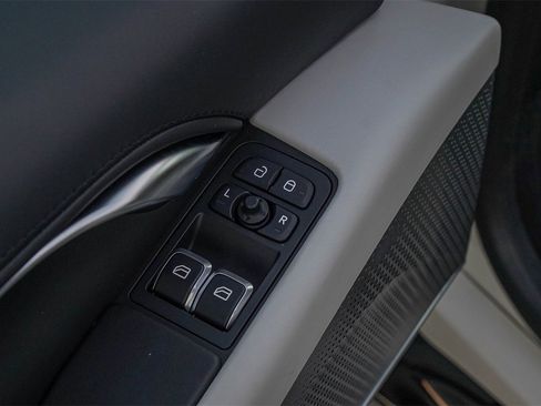 Used 2024 Lotus Emira First Edition image 38