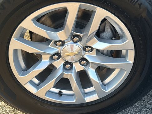 Used 2020 Chevrolet Silverado 1500 LT w/ All-Star Edition AWD/4WD image 10