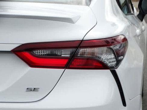 Certified 2023 Toyota Camry SE image 11