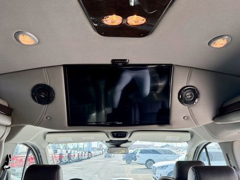 Used 2017 Ford Transit 150 148 Low Roof w/ Exterior Upgrade Package image 19