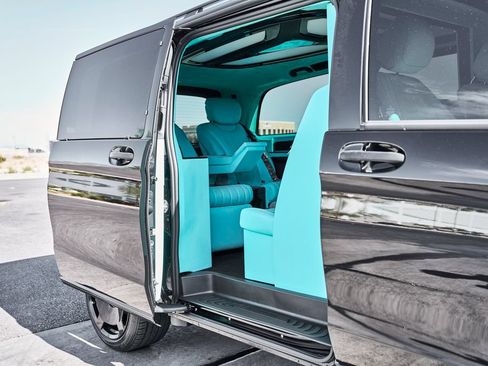 Used 2023 Mercedes-Benz Metris Passenger image 25