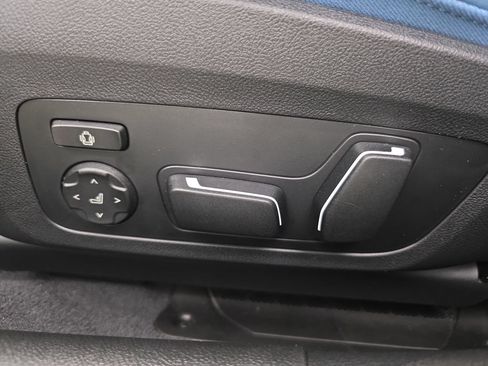 Certified 2025 MINI Cooper S FWD image 13