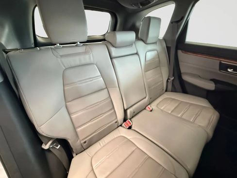 Used 2019 Honda CR-V Touring image 18