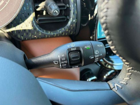 Used 2023 MINI Cooper SE image 23