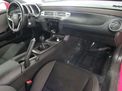 Used 2014 Chevrolet Camaro LS image 12