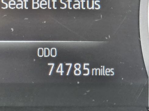 Used 2023 Toyota Highlander XLE FWD image 41