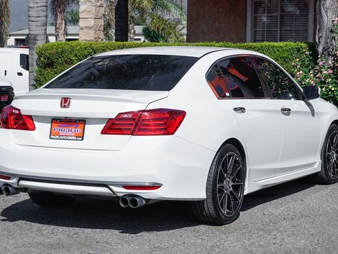 Used 2016 Honda Accord Sport image 9