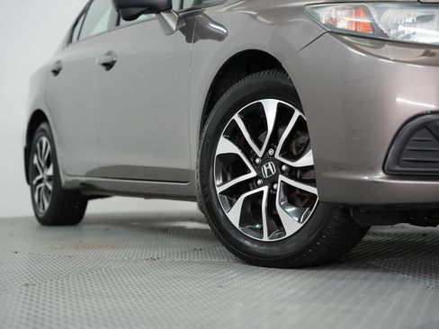 Used 2015 Honda Civic EX image 19
