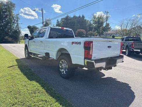 New 2026 Ford F350 Lariat w/ Chrome Package image 9