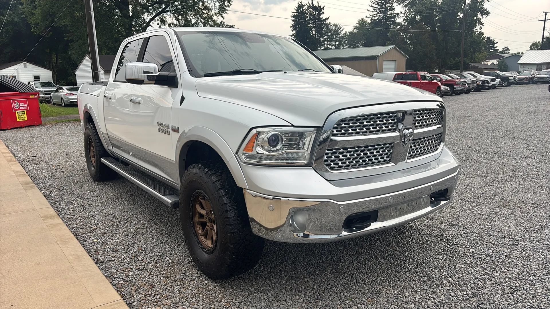 Used 2014 RAM 1500 Laramie w/ Convenience Group AWD/4WD image 10