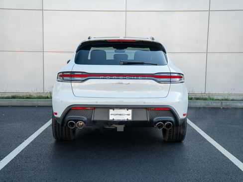 New 2026 Porsche Macan S image 7