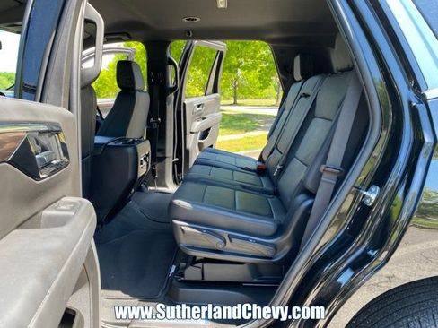 Used 2025 Chevrolet Tahoe LT AWD/4WD image 39