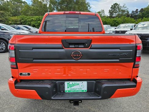 New 2026 Nissan Frontier PRO-4X w/ Pro-4x Convenience Package image 8