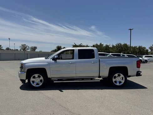 Used 2018 Chevrolet Silverado 1500 LTZ w/ Sport Package AWD/4WD image 6