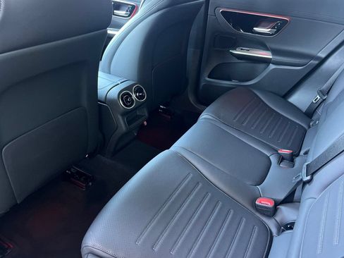 Certified 2026 Mercedes-Benz GLC 300 4MATIC image 4