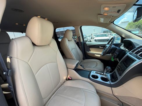 Used 2012 GMC Acadia SLT w/ LPO, 'HIT The Road' Package FWD image 19
