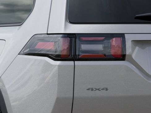New 2026 Jeep Cherokee Laredo AWD/4WD image 13