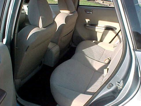 Used 2010 Subaru Impreza Outback Sport image 11