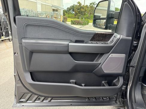 New 2026 Ford F250 Lariat w/ Lariat Premium Package AWD/4WD image 27