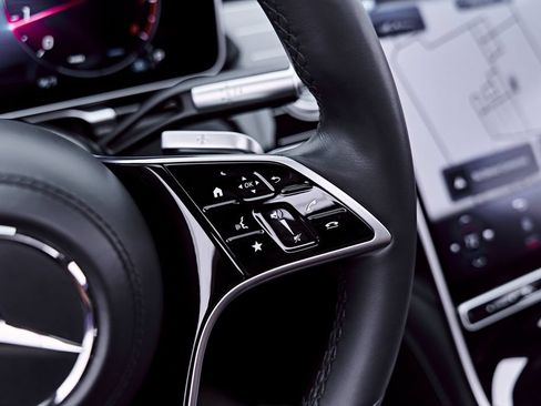Used 2023 Mercedes-Benz Maybach S 580 4MATIC image 81