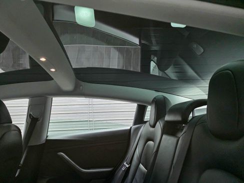 Used 2021 Tesla Model 3 Performance AWD/4WD image 20
