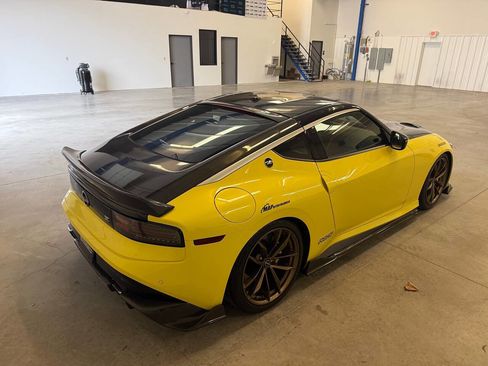 Used 2023 Nissan Z w/ Floor Mat Package (L93) RWD image 6