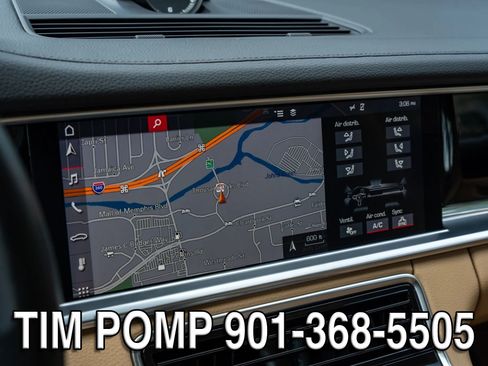 Used 2019 Porsche Panamera image 20