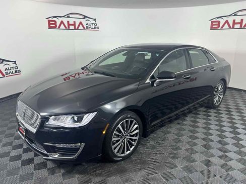 Used 2019 Lincoln MKZ Premiere image 3