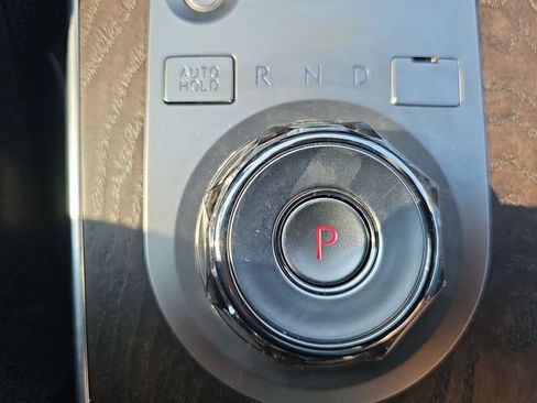Used 2025 Genesis GV80 2.5T Prestige AWD/4WD image 17