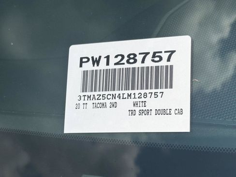 Certified 2020 Toyota Tacoma TRD Sport RWD image 14